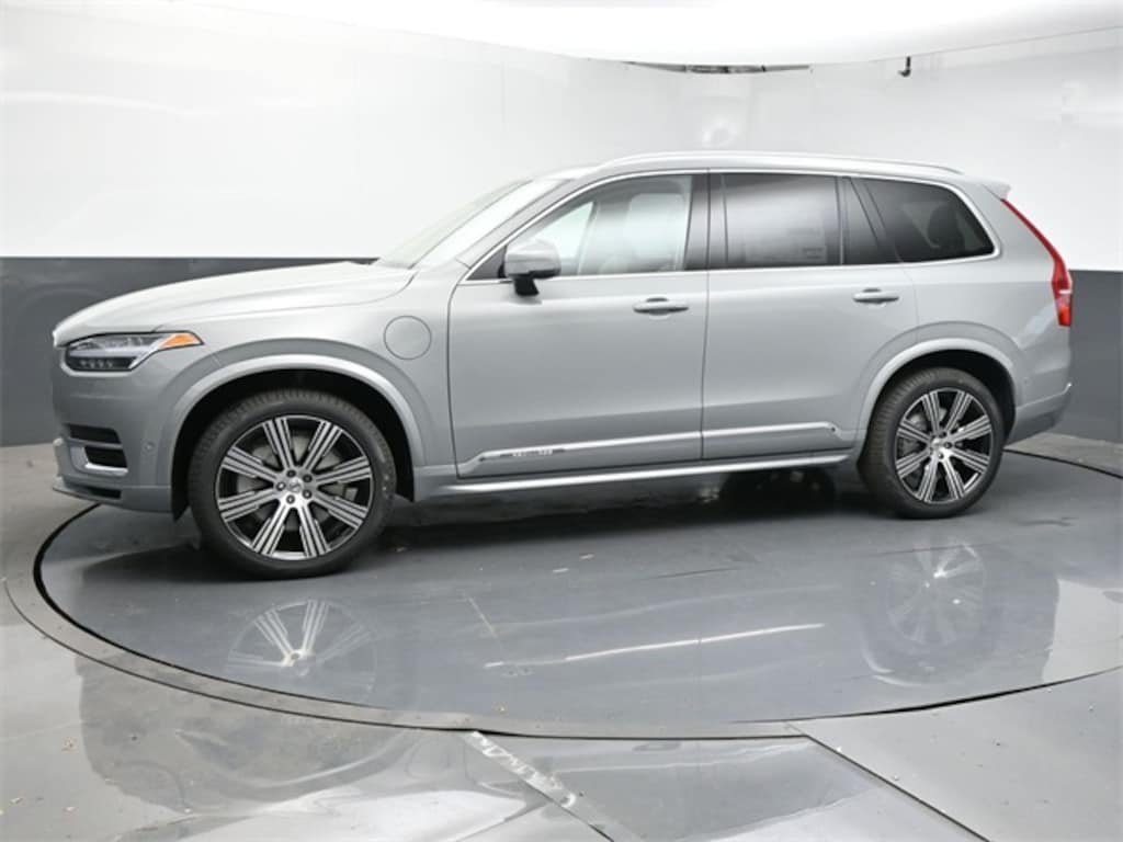 New 2024 Volvo XC90 plug-in hybrid T8 Plus Bright 7-Seater SUV