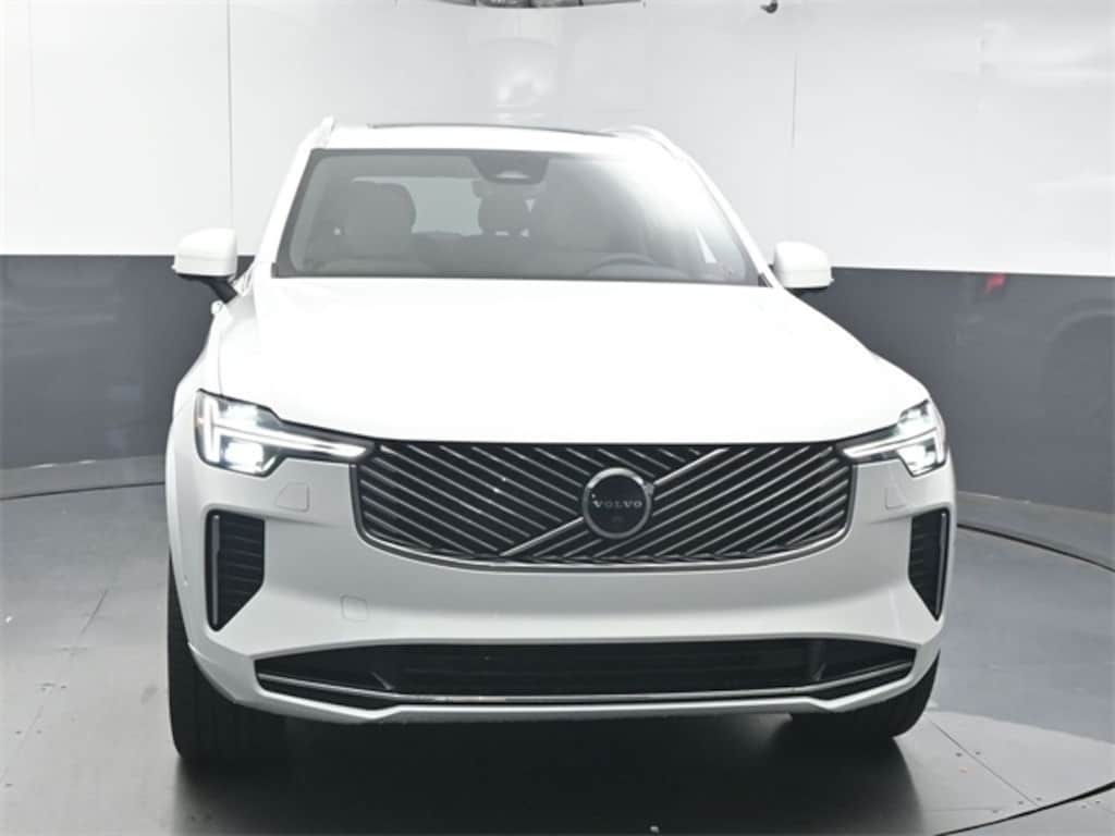 New 2026 Volvo XC90 B5 Plus 6-Seater SUV