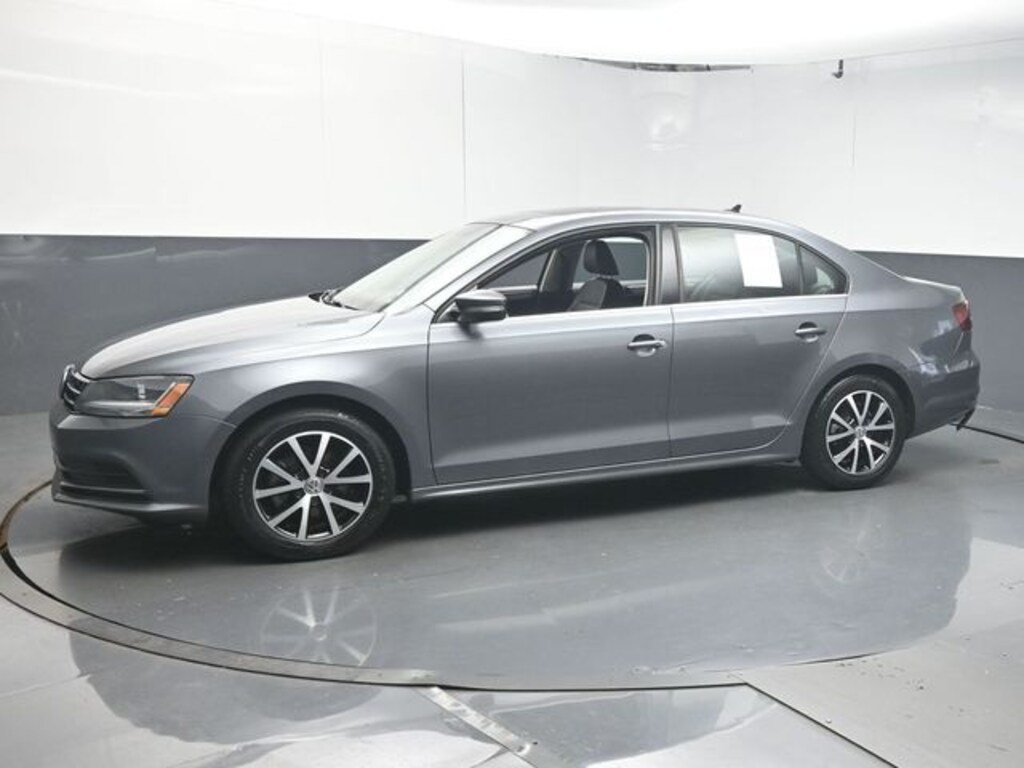 Used 2018 Volkswagen Jetta 1.4T SE Sedan