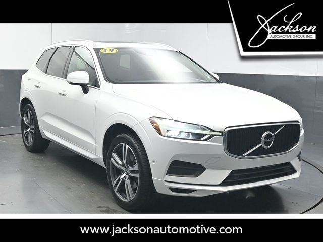 2019 Volvo XC60 Momentum