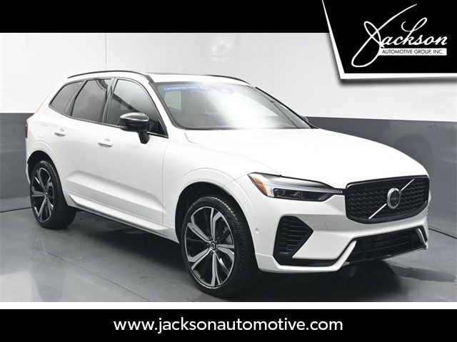 2025 Volvo XC60 Ultra's photo