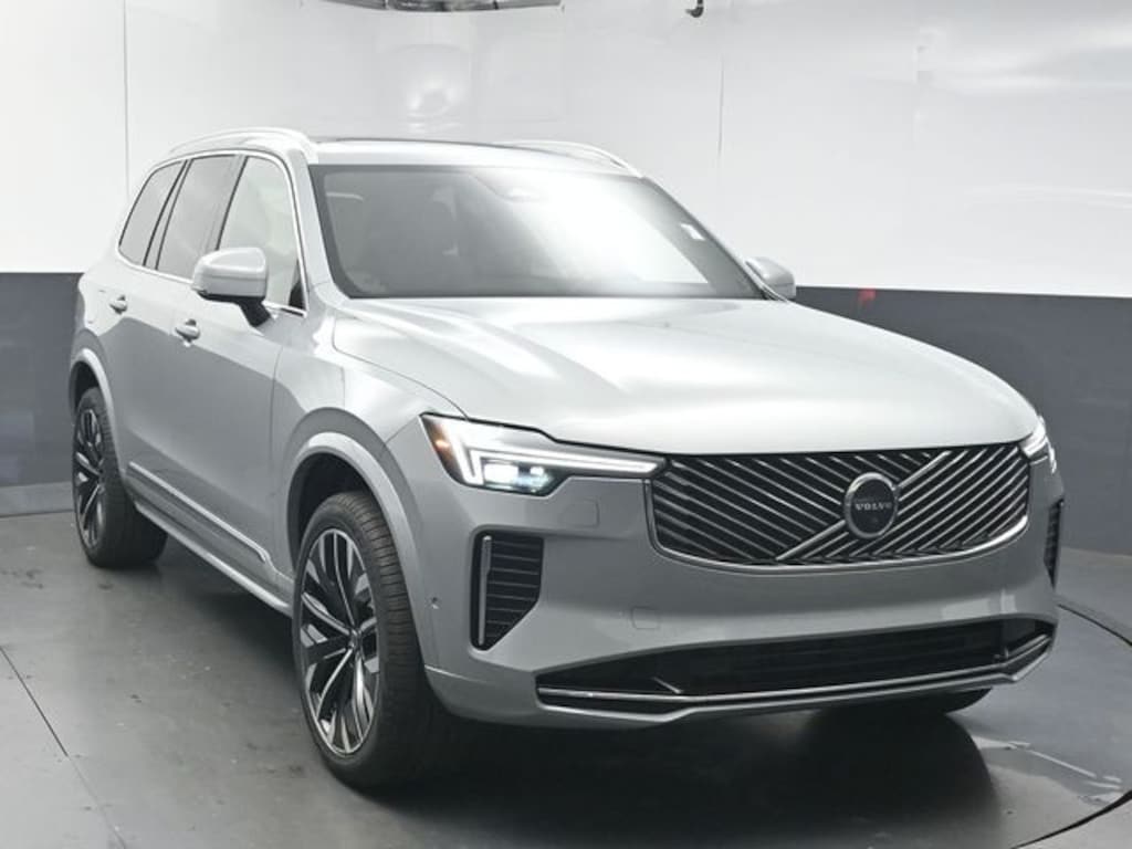 New 2026 Volvo XC90 B6 Plus 7-Seater SUV