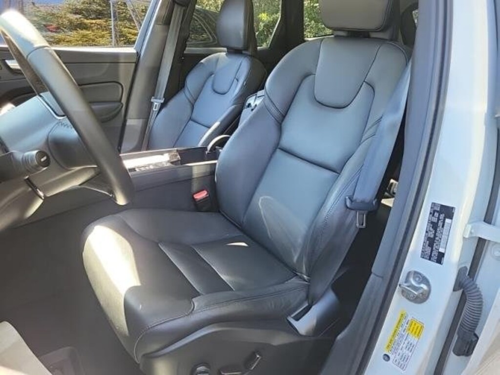 Certified 2024 Volvo XC60 B5 Core Dark SUV