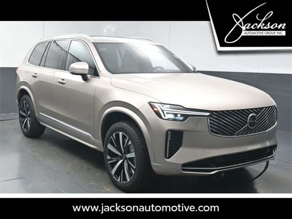 New 2026 Volvo XC90 B5 Core SUV