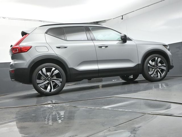 2026 Volvo XC40 Ultra - Photo 37