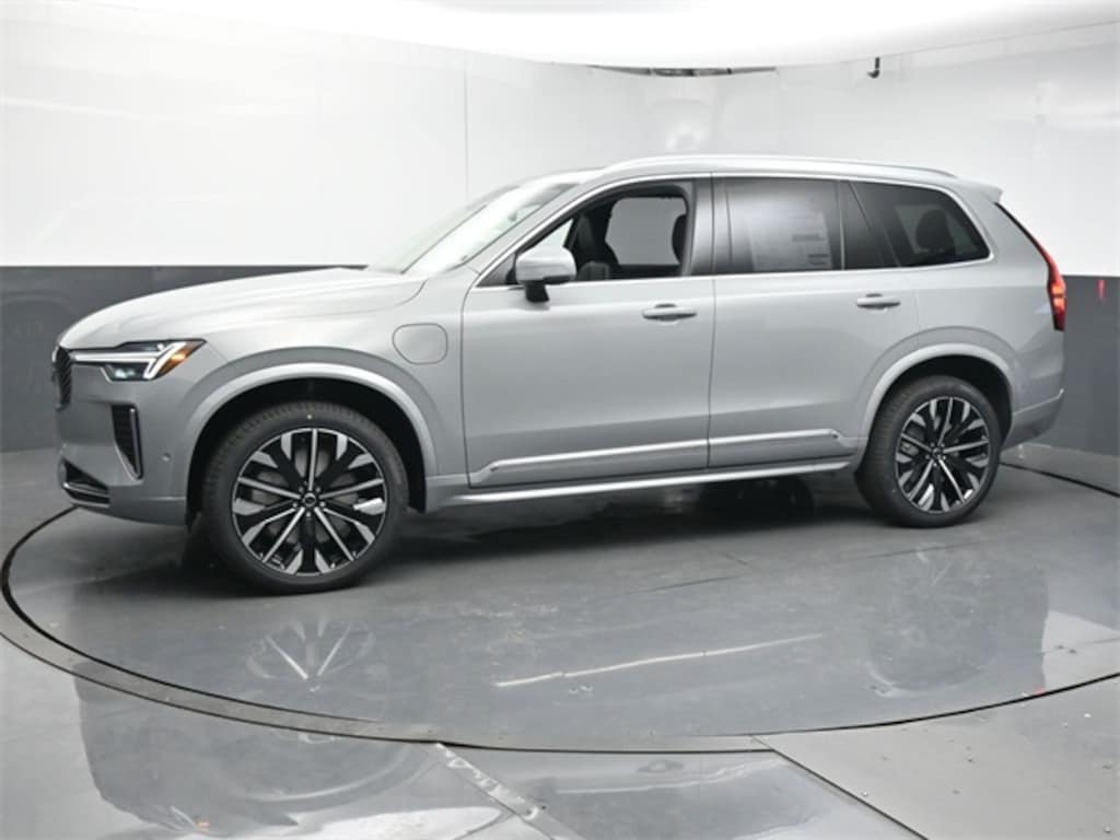 New 2025 Volvo XC90 plug-in hybrid T8 (2025.5) Ultra 7-Seater SUV