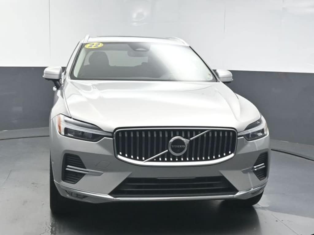 Used 2022 Volvo XC60 B5 FWD Inscription SUV