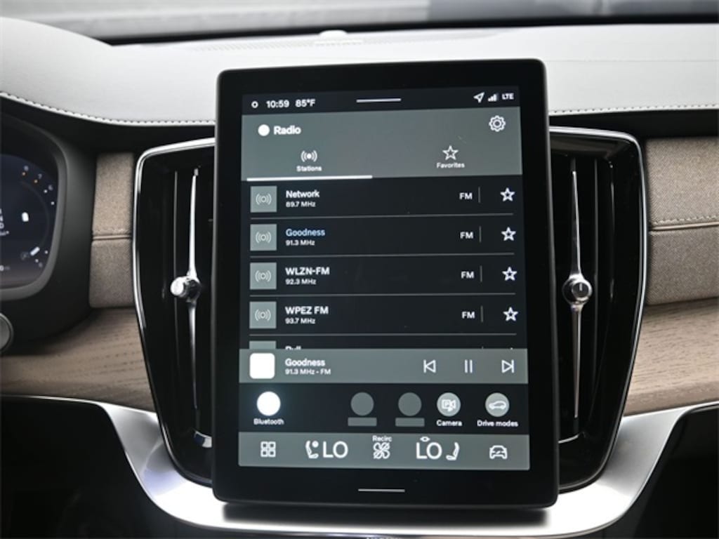 Used 2026 Volvo XC90 B6 Plus 7-Seater SUV