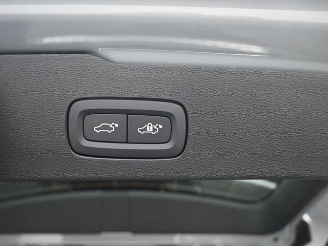 2026 Volvo V60 Cross Country Plus - Photo 25