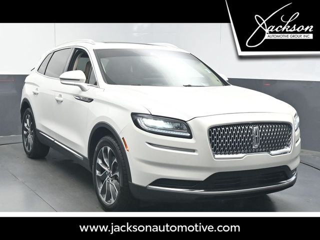 2023 Lincoln Nautilus Reserve FWD's photo