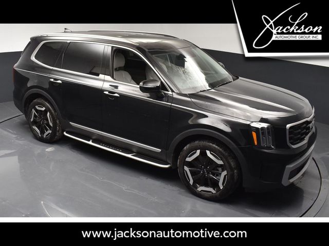 2025 Kia Telluride S FWD's photo