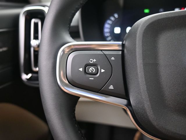 2026 Volvo XC40 Ultra - Photo 14