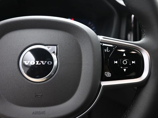 2026 Volvo XC60 Ultra - Photo 14