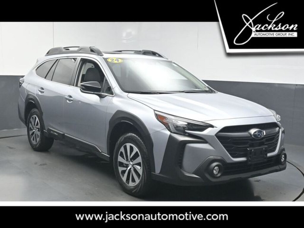 Used 2024 Subaru Outback Premium SUV
