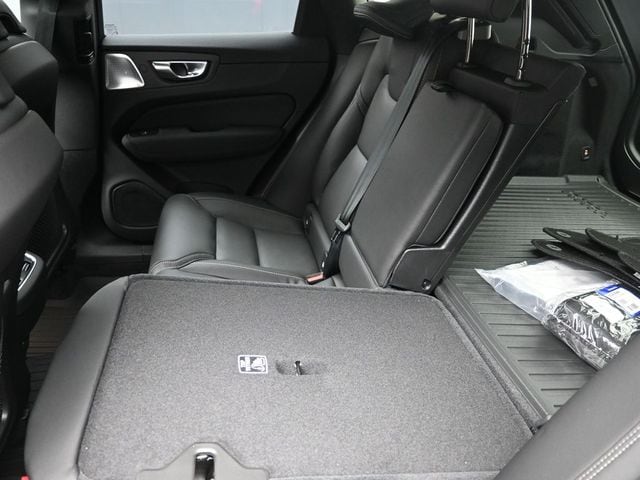 2026 Volvo XC60 Ultra - Photo 22