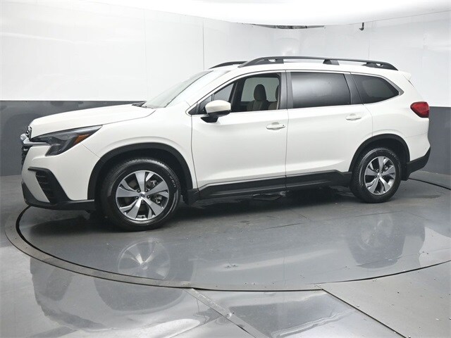 2024 Subaru Ascent Premium photo 4