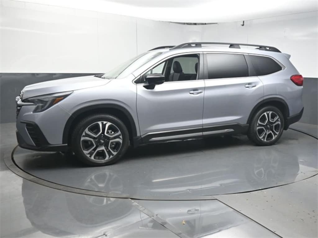 Used 2024 Subaru Ascent Limited 7-Passenger SUV
