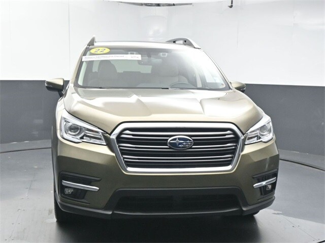 2022 Subaru Ascent Limited photo 3