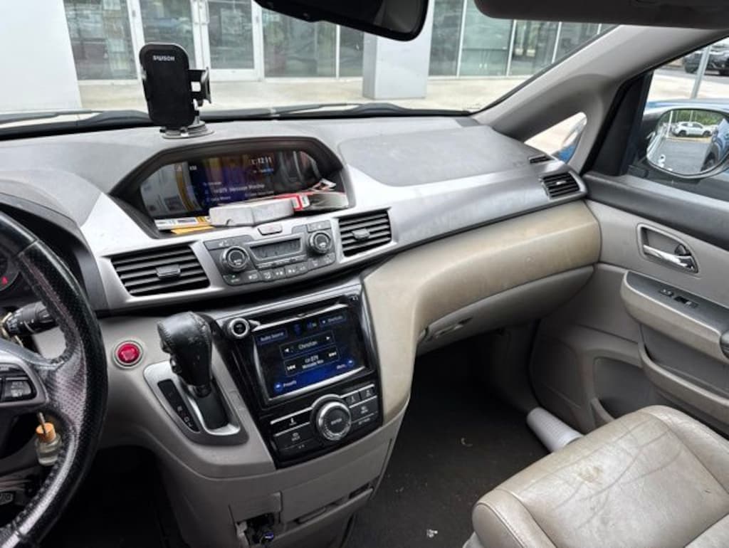 Used 2015 Honda Odyssey EX-L Van