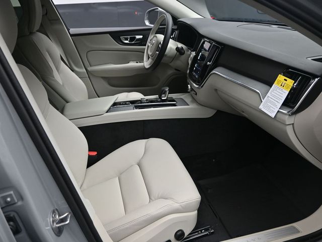 2026 Volvo V60 Cross Country Plus - Photo 29