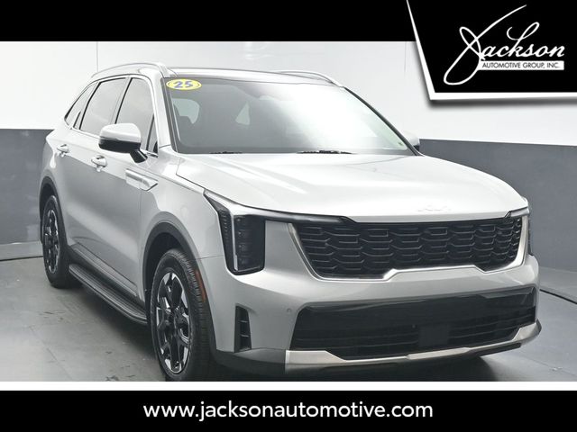 2025 Kia Sorento S AT's photo