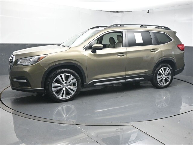2022 Subaru Ascent Limited photo 4