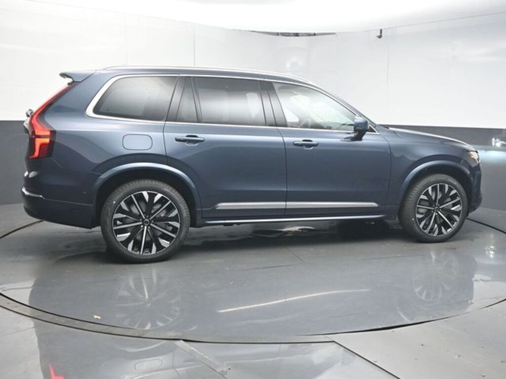New 2026 Volvo XC90 plug-in hybrid T8 Ultra 7-Seater SUV