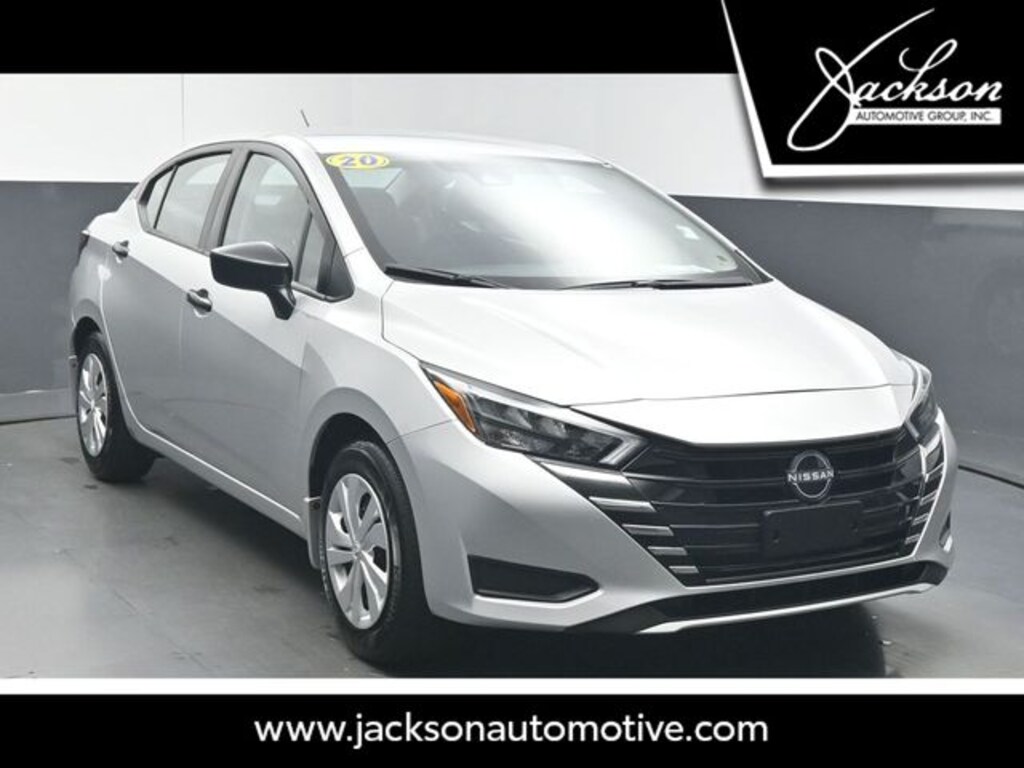 Used 2025 Nissan Versa 1.6 S Sedan