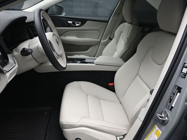 2026 Volvo V60 Cross Country Plus - Photo 18