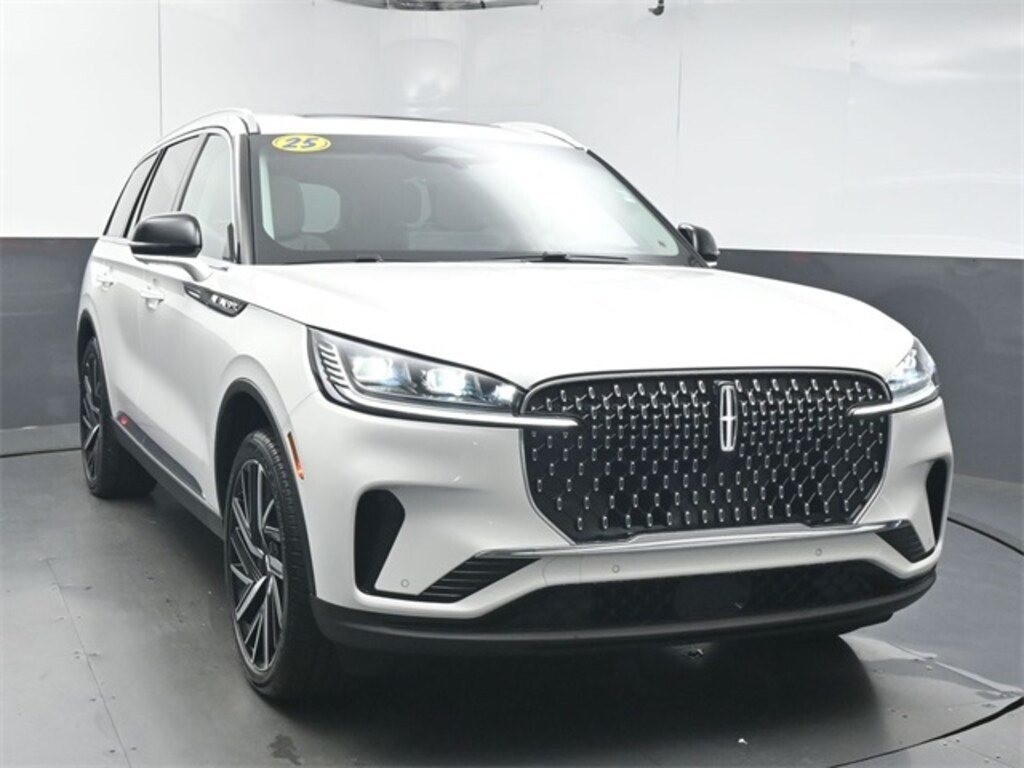Used 2025 Lincoln Aviator Reserve SUV