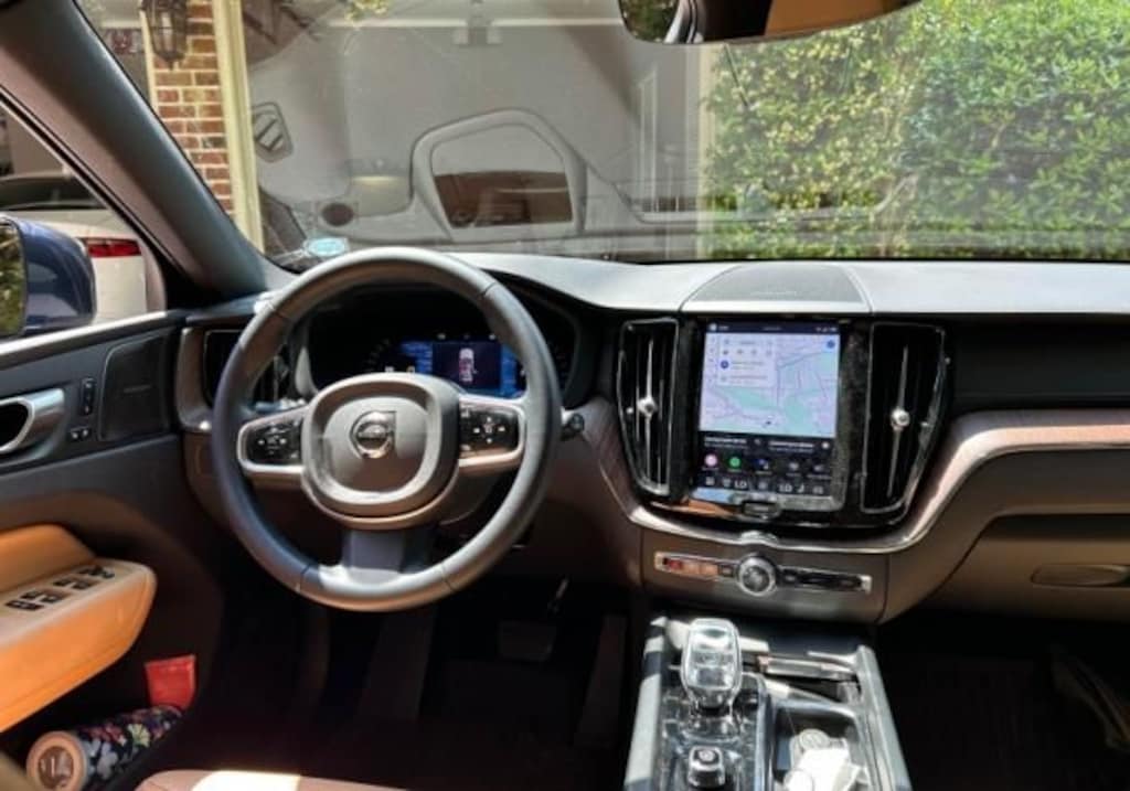 Used 2023 Volvo XC60 B5 AWD Ultimate Bright SUV