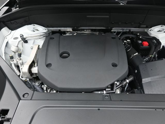 2026 Volvo XC90 Plus - Photo 33