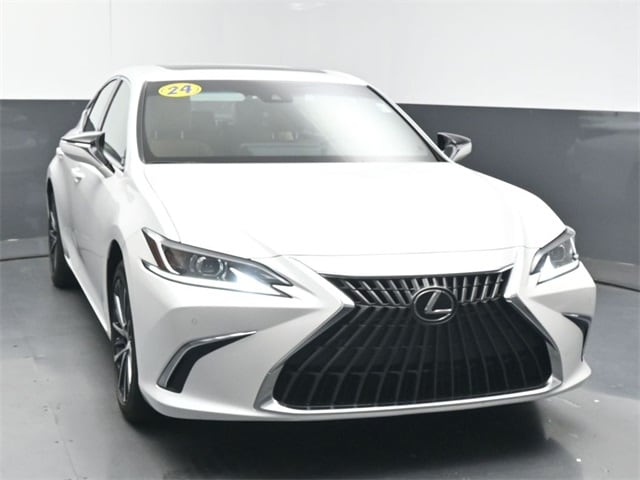 Used 2024 Lexus ES Hybrid 300h with VIN 58ADA1C12RU039031 for sale in Macon, GA