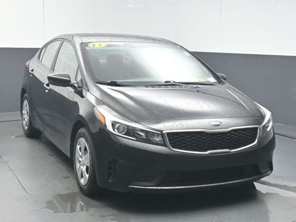 Used 2017 Kia Forte LX Sedan
