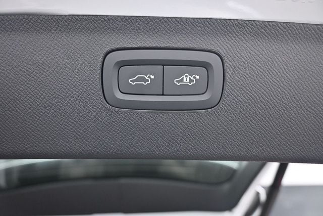 2026 Volvo XC90 Ultra - Photo 25