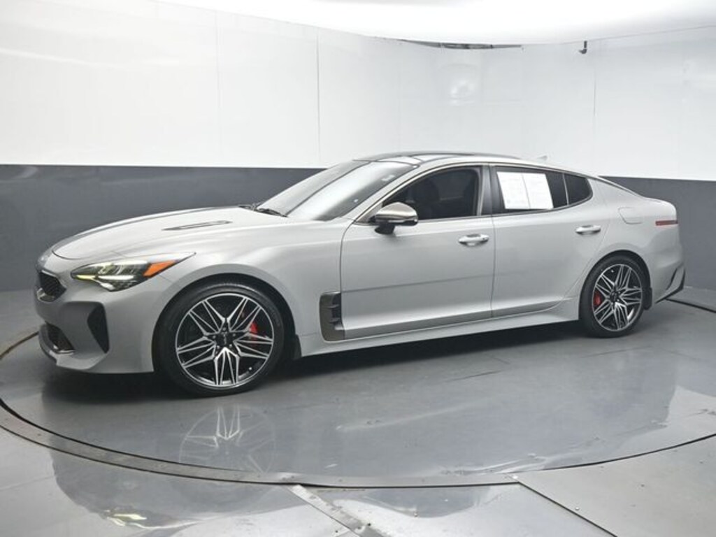 Used 2022 Kia Stinger GT1 Sedan