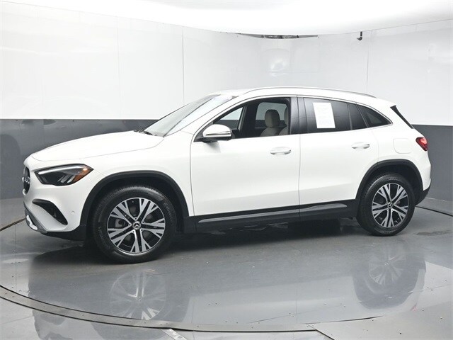2025 Mercedes Benz GLA 250 4MATIC photo 3