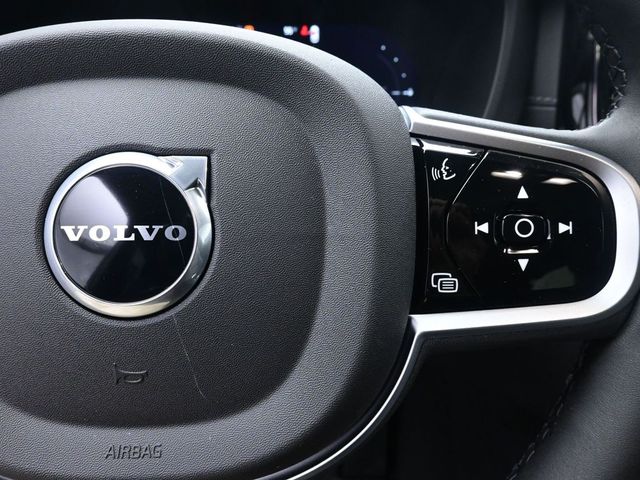 2026 Volvo XC60 Ultra - Photo 14