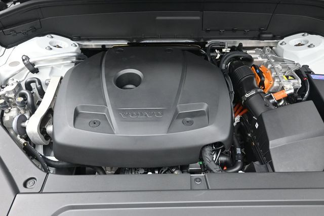 2026 Volvo XC90 Ultra - Photo 32