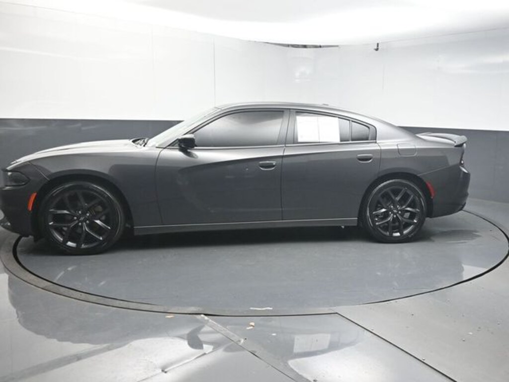Used 2022 Dodge Charger SXT Sedan