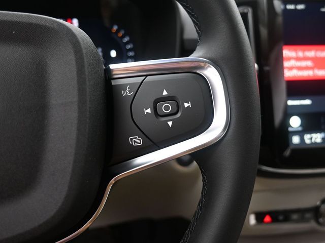 2026 Volvo XC40 Ultra - Photo 13