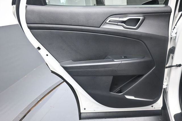 2025 Kia Sportage LX Hybrid - Photo 22