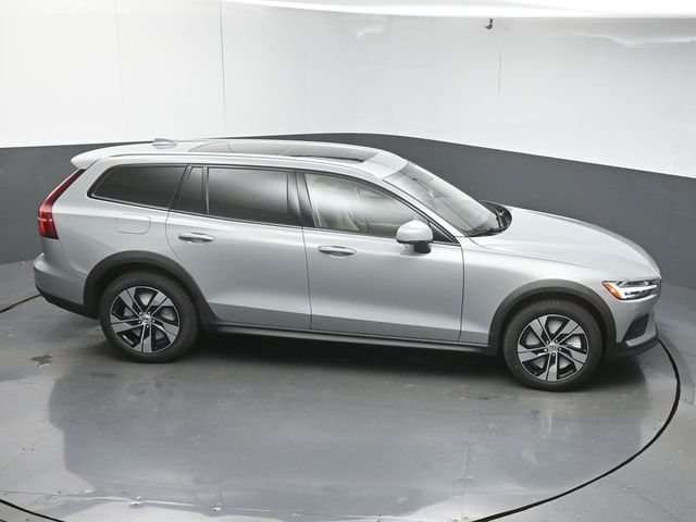 2026 Volvo V60 Cross Country Plus - Photo 49