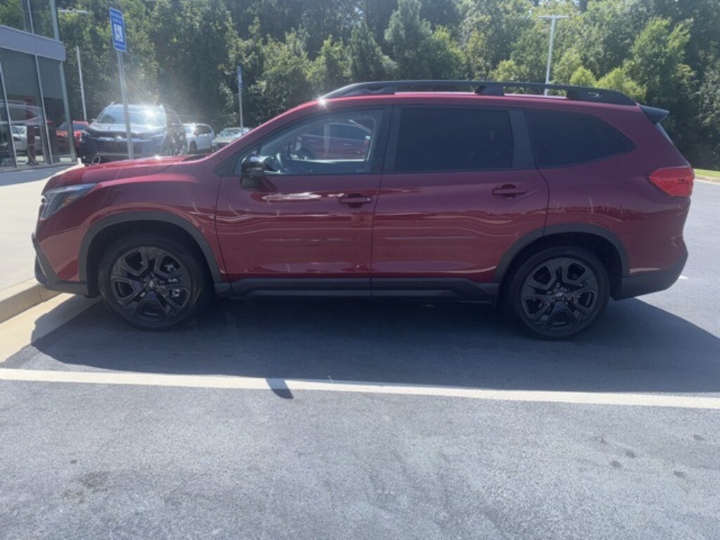 Certified 2023 Subaru Ascent Onyx Edition Limited 7-Passenger SUV