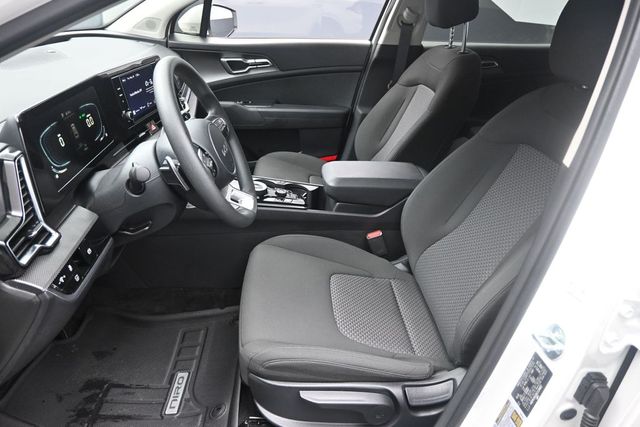 2025 Kia Sportage LX Hybrid - Photo 18