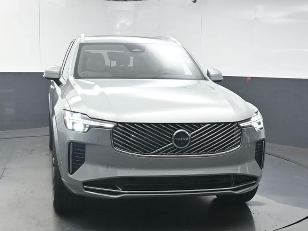 New 2026 Volvo XC90 B6 Plus 7-Seater SUV