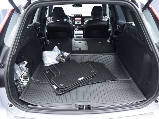 2026 Volvo XC60 Ultra - Photo 24