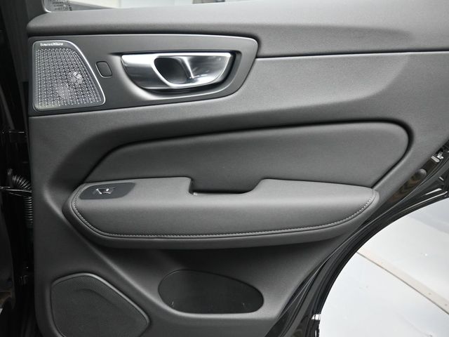 2026 Volvo XC60 Ultra - Photo 28