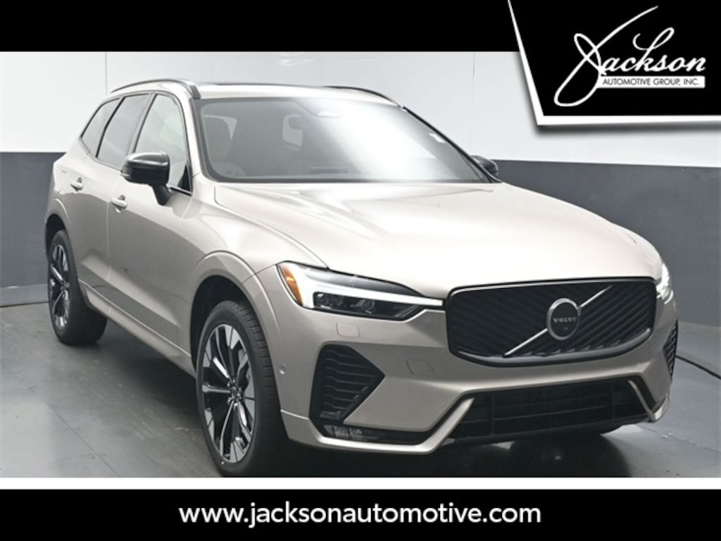 New 2026 Volvo XC60 B5 Plus SUV
