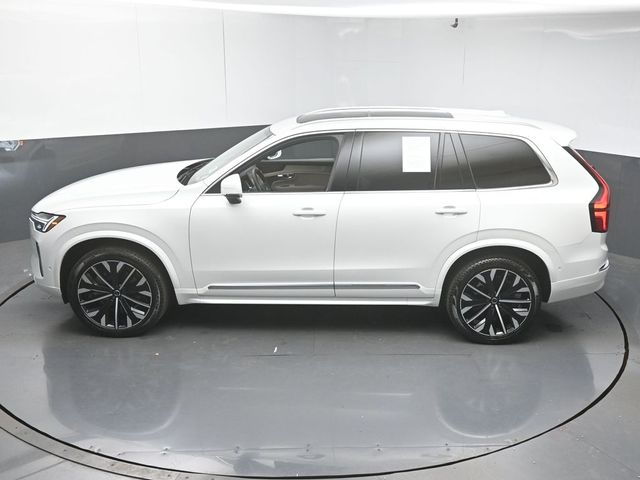 2026 Volvo XC90 Plus - Photo 47